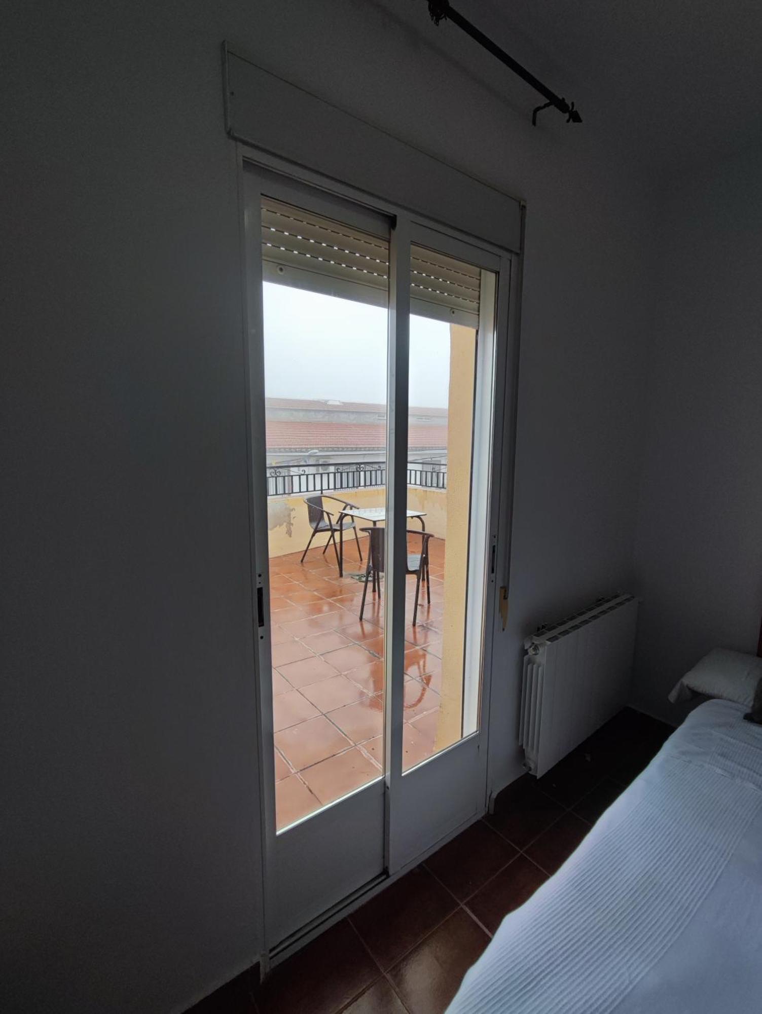 H Helechosa Hotel Room photo